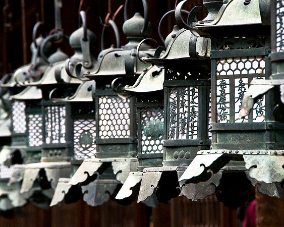 TEMPLE LANTERNS