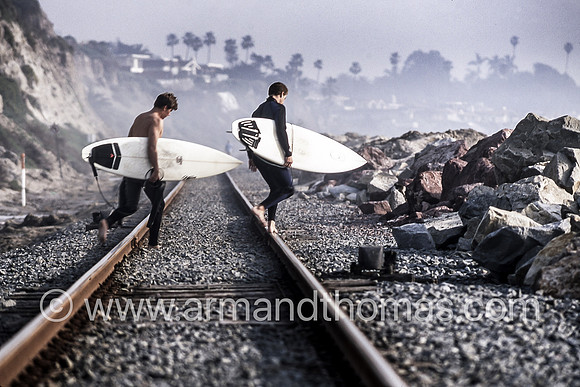 SURFERS, SAN CLEMENTE