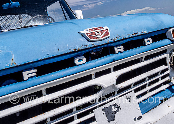 VINTAGE FORD