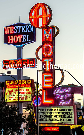 WE HOT NEON CITY