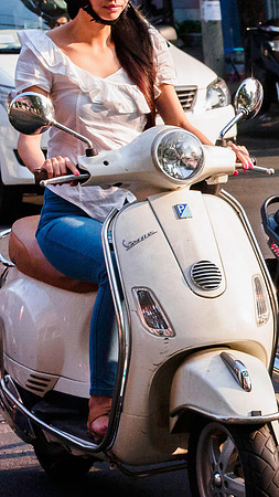 HO CHI MINH CITY SCOOTER
