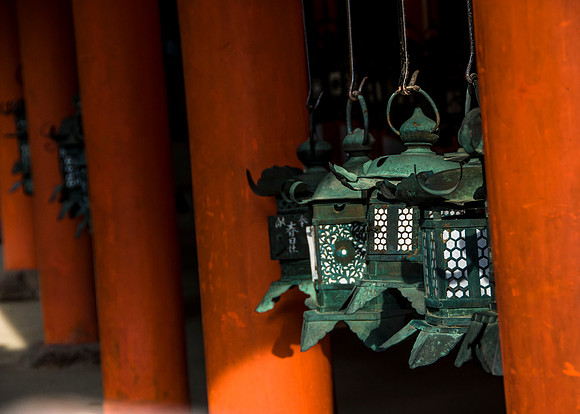 TEMPLE LANTERNS